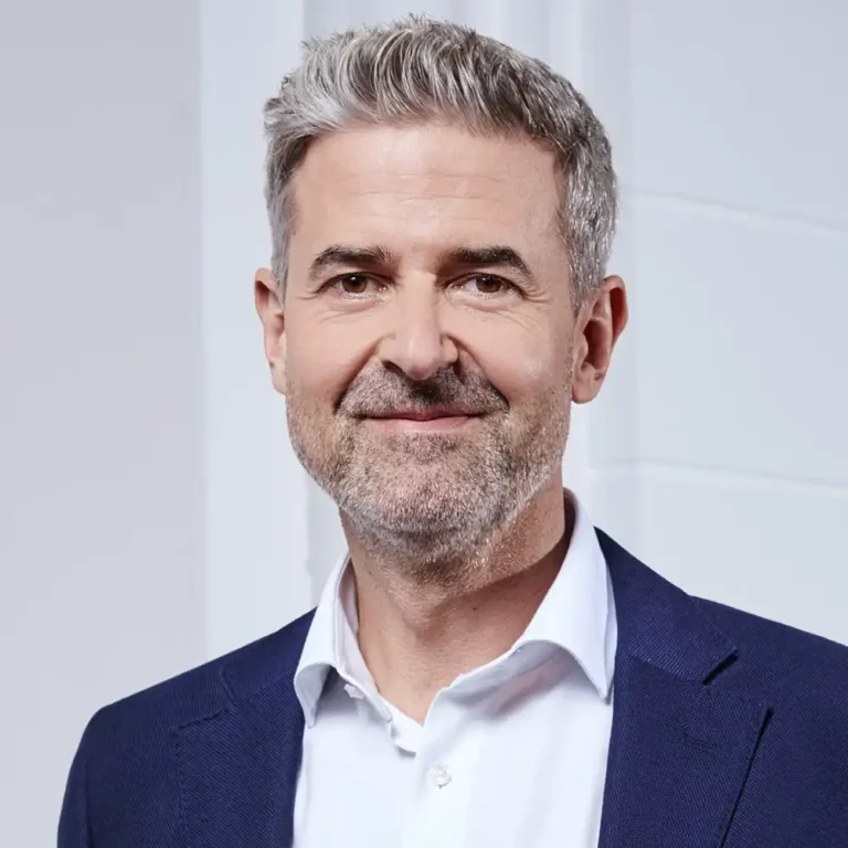 MMag. Matthias Matzer